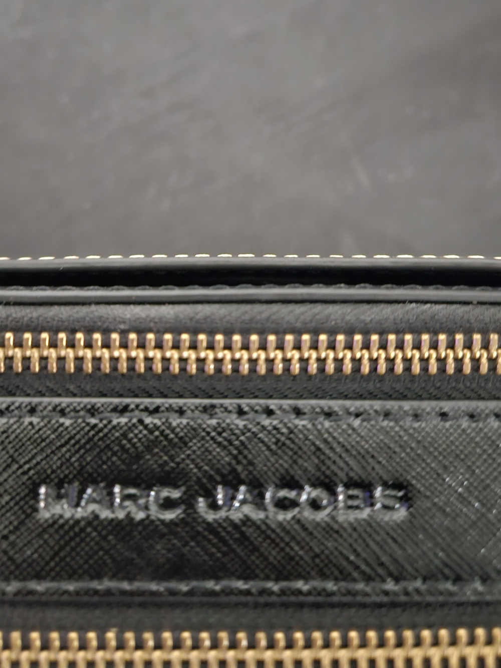 Marc Jacobs The Snapshot Camera Bag Cream Black Like New - Picture 3 of 13